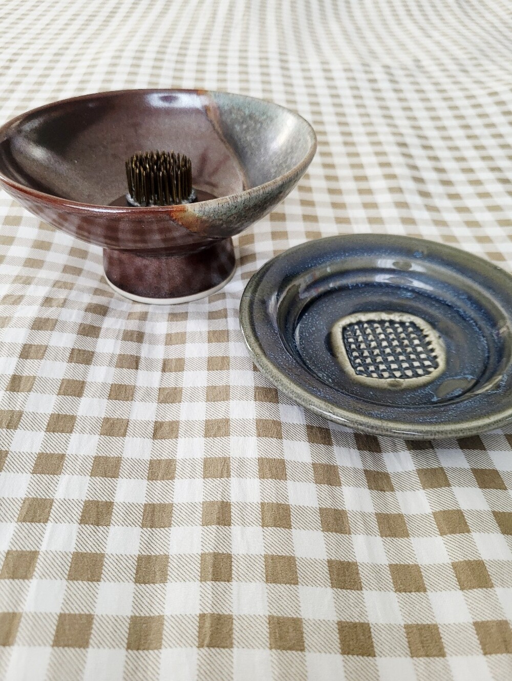 Elevated Ceramic Pedastal Bowl With Flower Frog And Ceramic Garlic Grater Plate